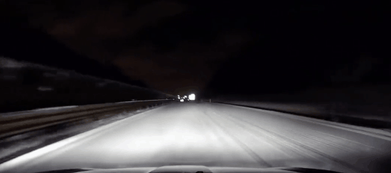 冰雪路面駕駛技巧_冬季行車安全注意事項_出行提示