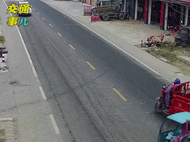 農(nóng)用車非法載人危害_出行提示_農(nóng)用車貨運安全