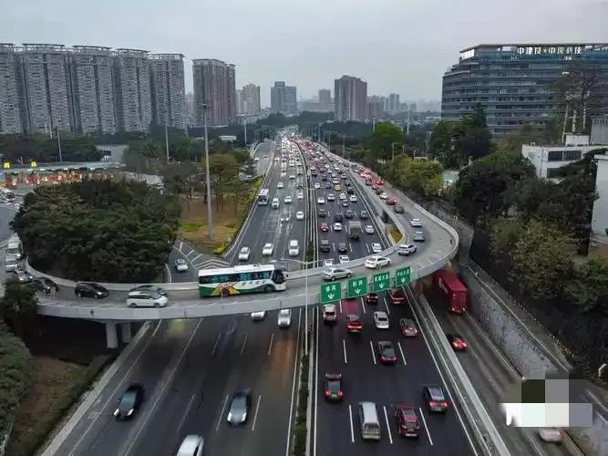 限行_外地車(chē)主生存戰(zhàn)_廣州限行政策